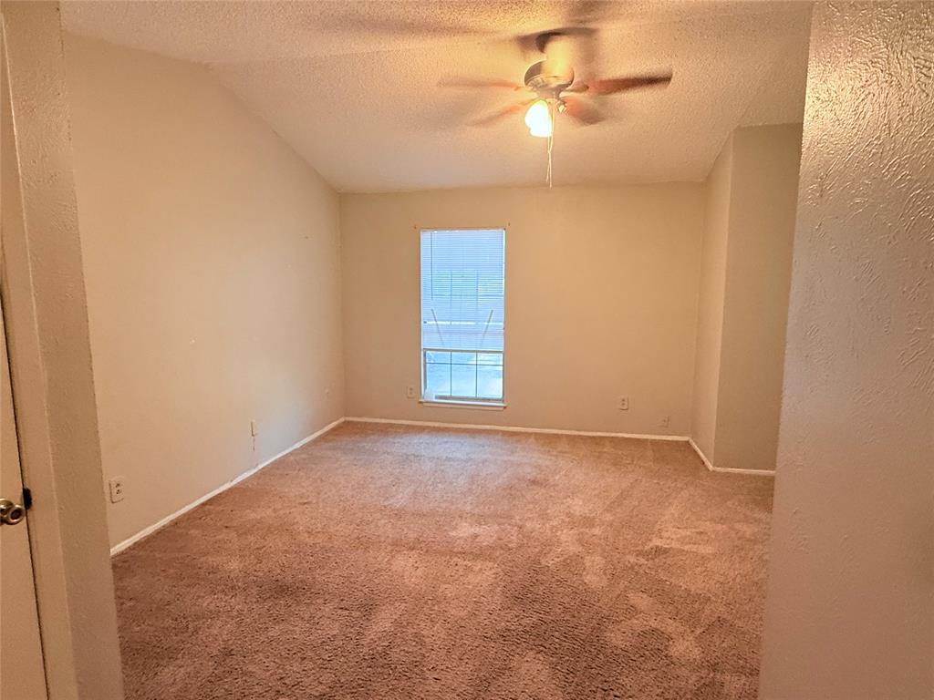 Victoria Place Condos Ph 06 - Residential