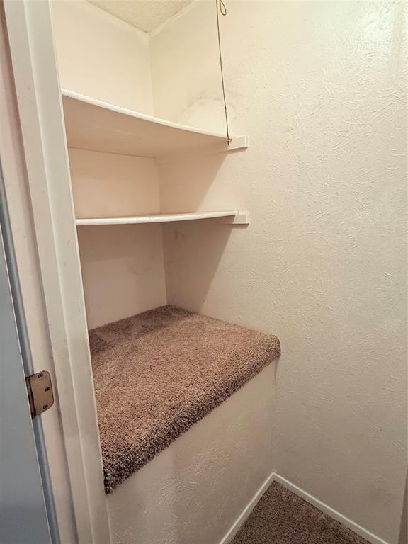 Victoria Place Condos Ph 06 - Residential