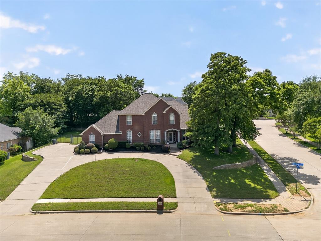 ESTATES ON RUSH CREEK - Residential