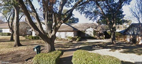 911 Clint Smith Drive Duncanville TX 75137