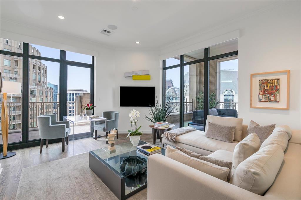 Residences Condo In Uptown - Residential