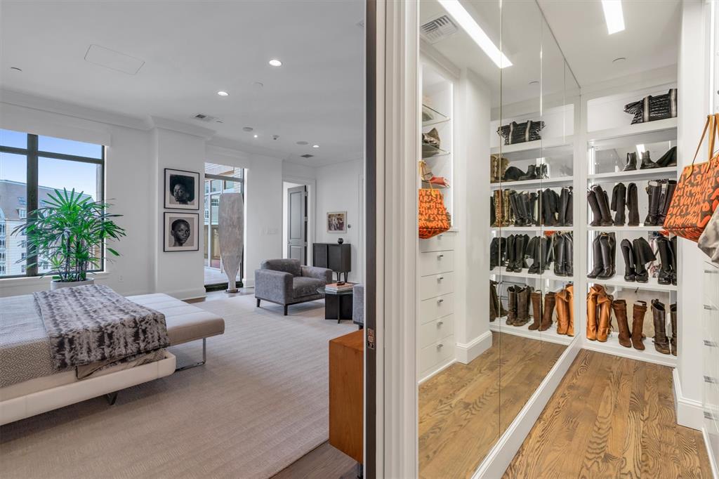 Residences Condo In Uptown - Residential