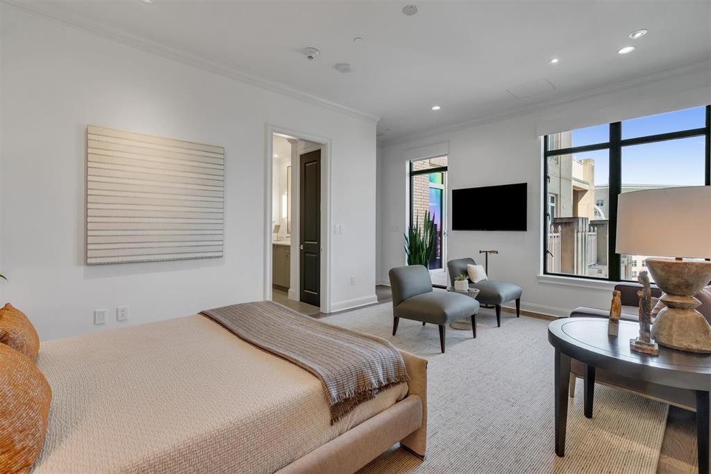 Residences Condo In Uptown - Residential