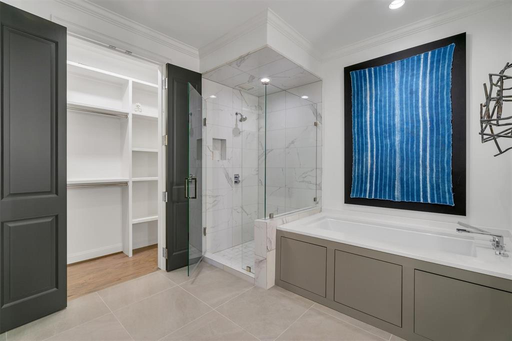 Residences Condo In Uptown - Residential