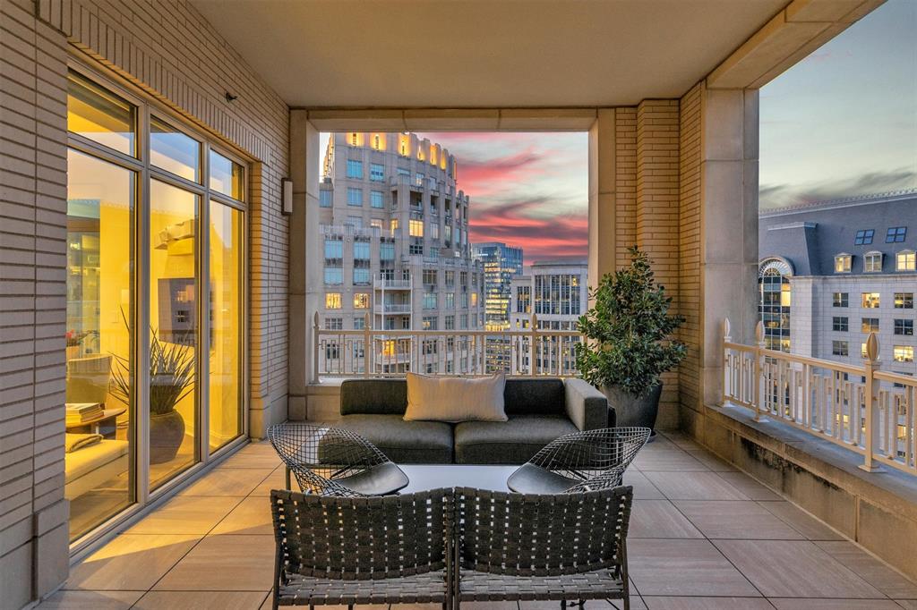 Residences Condo In Uptown - Residential