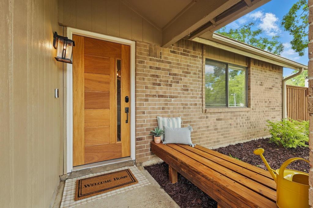 3313 Oak Vista Drive