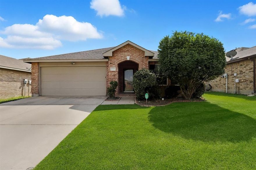 This beautifully maintained 4-bedroom, 2-bathroom home features a spacious open-concept layout with a desirable split-bedroom design in a quiet community. The kitchen offers granite countertops, a large island, double sink, built-in desk, and plenty of storage, seamlessly flowing into the inviting living area with a cozy wood-burning fireplace. All bathrooms include double sinks for added convenience, and every bedroom is equipped with ceiling fans. With easy access to schools, shopping, and neighborhood amenities, this home is truly a must-see. New Carpet, Paint, and Water Heater!