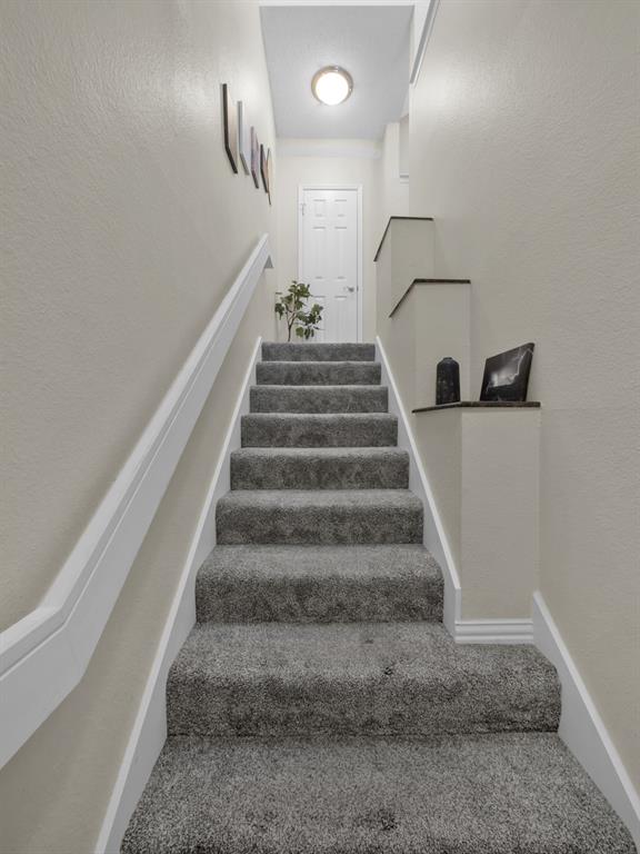 Topaz Twnhms Condo - Residential Lease