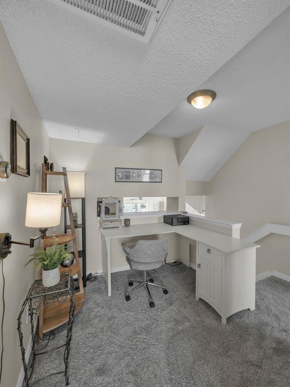 Topaz Twnhms Condo - Residential Lease