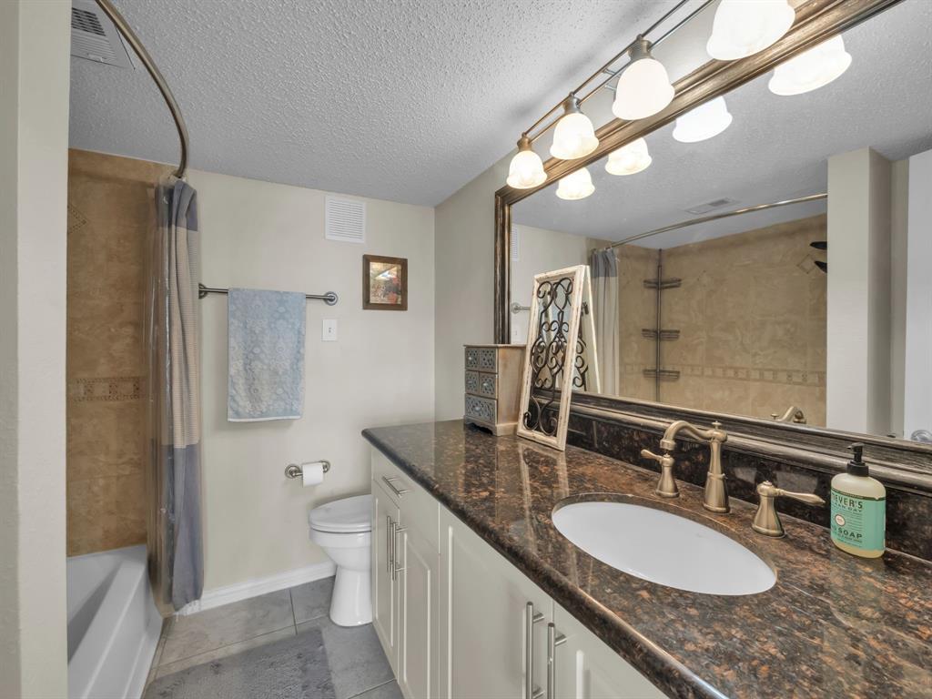 Topaz Twnhms Condo - Residential Lease