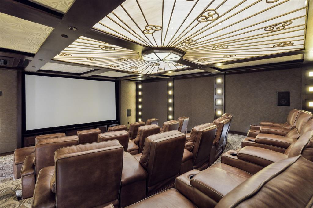 RESIDENCES @ STONELEIGH CONDOS - Residential