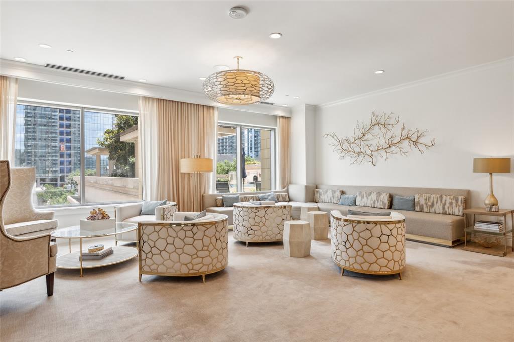 RESIDENCES @ STONELEIGH CONDOS - Residential