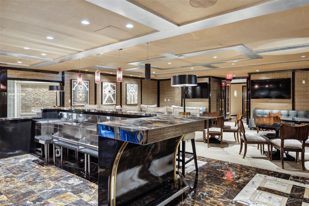 RESIDENCES @ STONELEIGH CONDOS - Residential