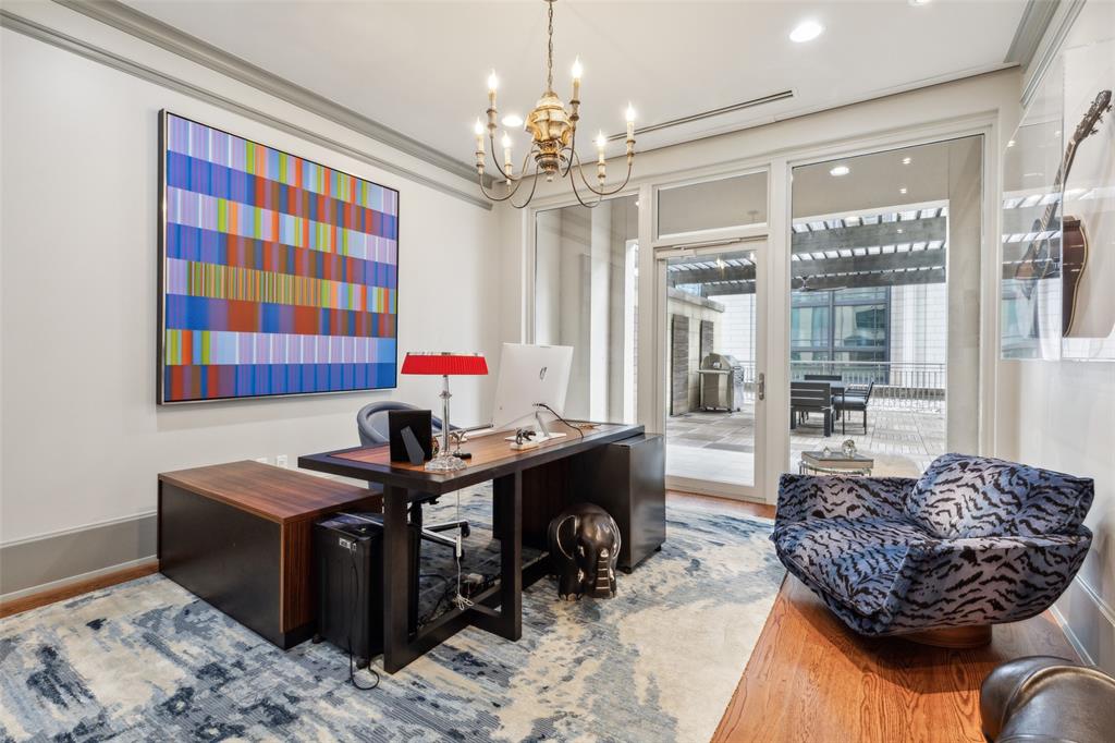 RESIDENCES @ STONELEIGH CONDOS - Residential