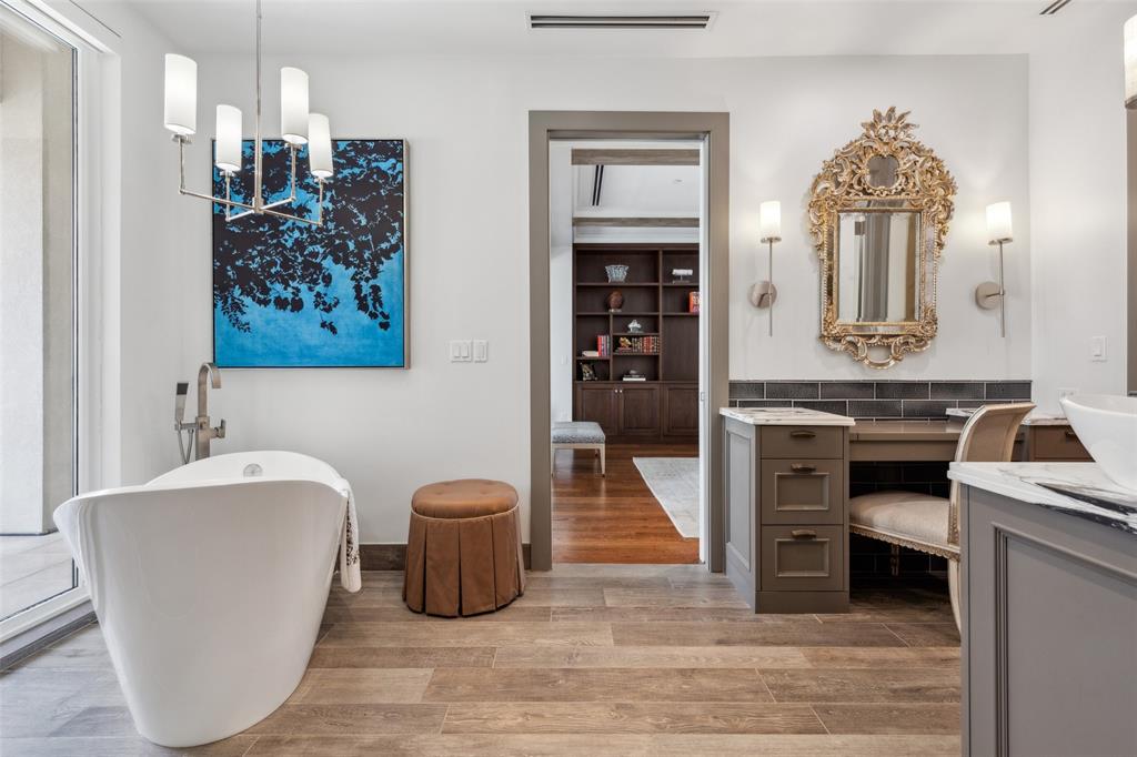 RESIDENCES @ STONELEIGH CONDOS - Residential