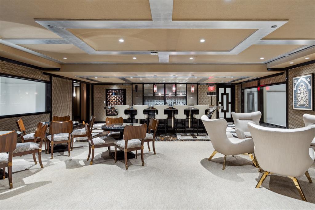 RESIDENCES @ STONELEIGH CONDOS - Residential