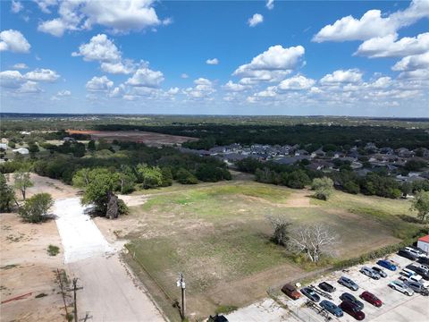 112-A Industrial Street Weatherford TX 76086