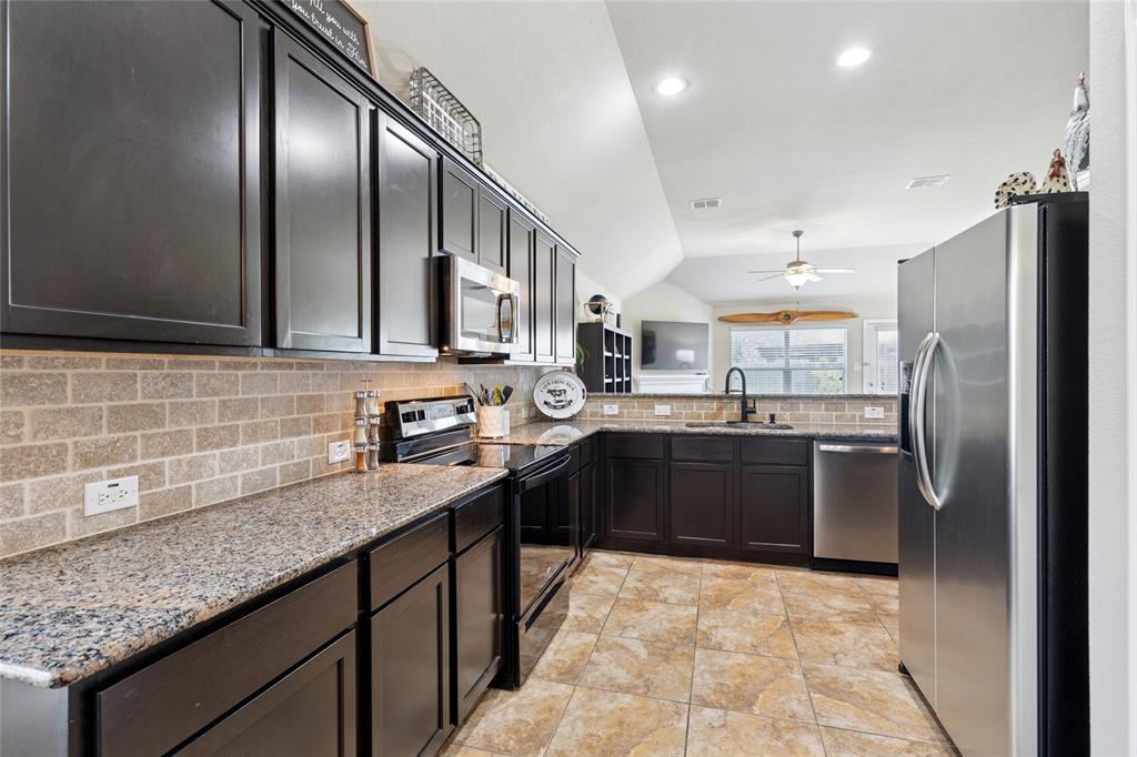 Burleson, Texas 76028, United States, 4 Bedrooms Bedrooms, ,2 BathroomsBathrooms,Residential,Active,169859