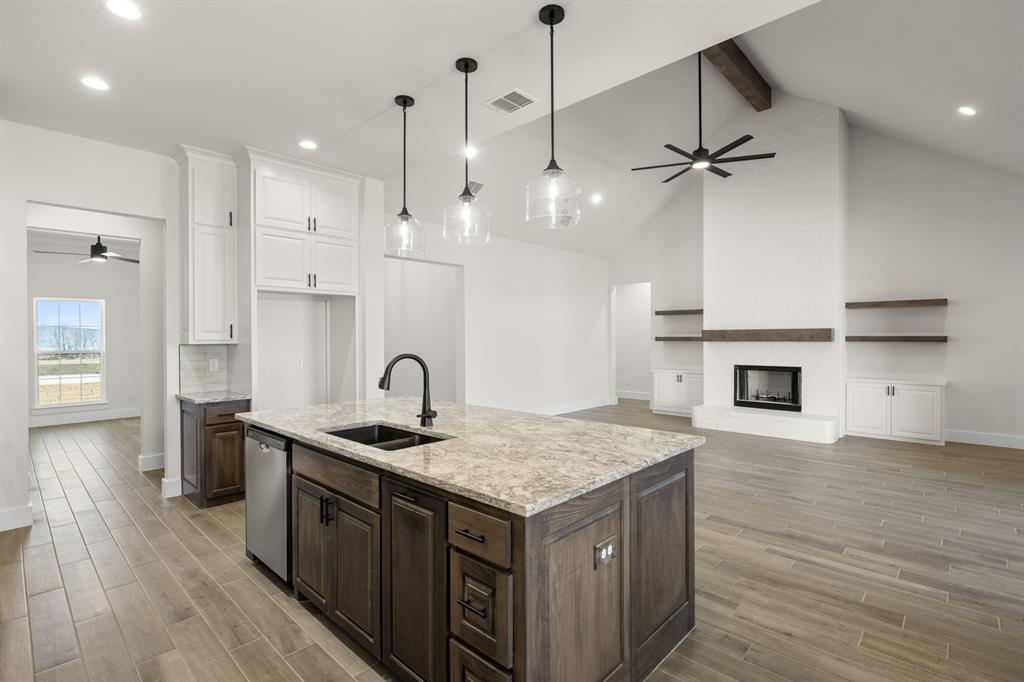 Green Prairie Country Estates - Residential