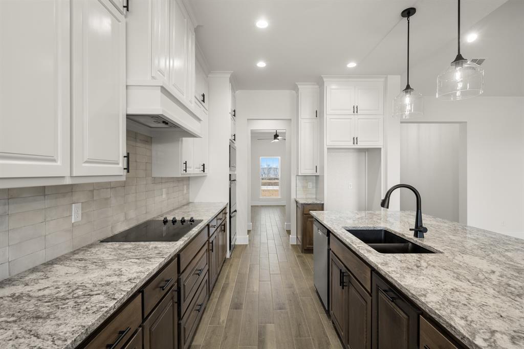 Green Prairie Country Estates - Residential