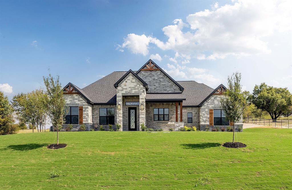 728 Burr Oak Lane
