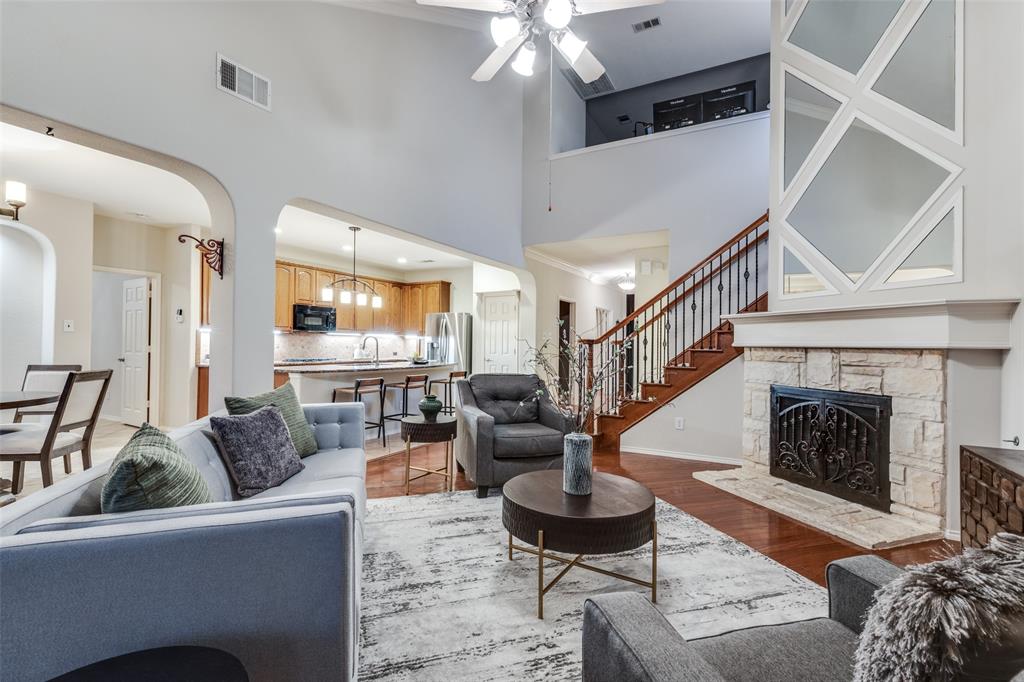 High Hawk At Martins Meadow - Residential