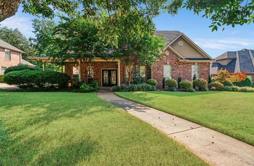 Meticulously maintained 4 bedroom, 2 and one half bath home with gorgeous inground pool spa in Wellington Point. The moment you enter the double doors, the office is to the left, formal dining to the right and straight ahead is the light-filled family room with gorgeous tall ceilings and a view out into the oasis of a backyard! The welcoming kitchen with a breakfast bar offers lots of room for meals and entertaining! The bedrooms upstairs are generous and one would even make a great bunk room for multiples!!! Don't miss out on viewing this gorgeous home today!!