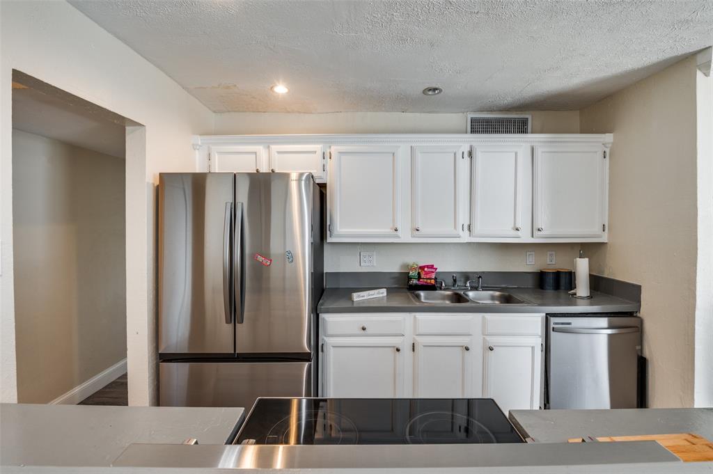 10222 Red Maple Drive