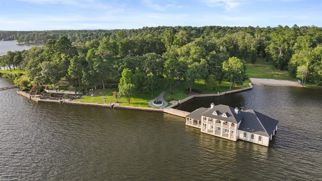 East Side Lake Tyler - Land