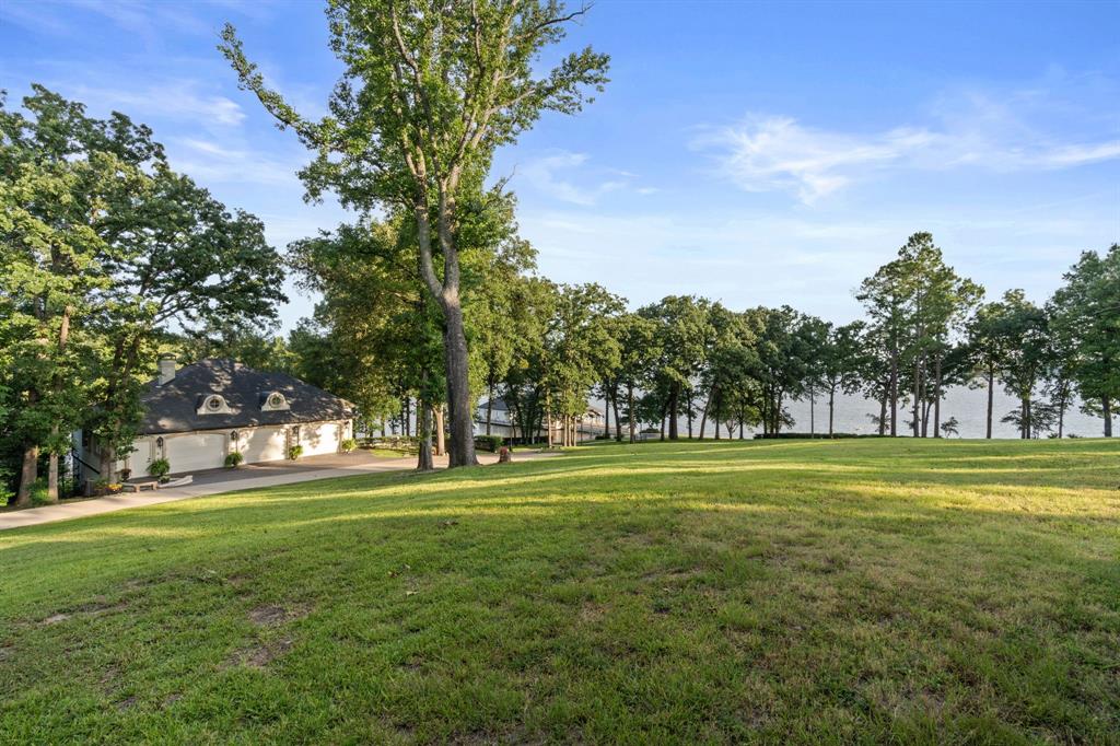 East Side Lake Tyler - Land