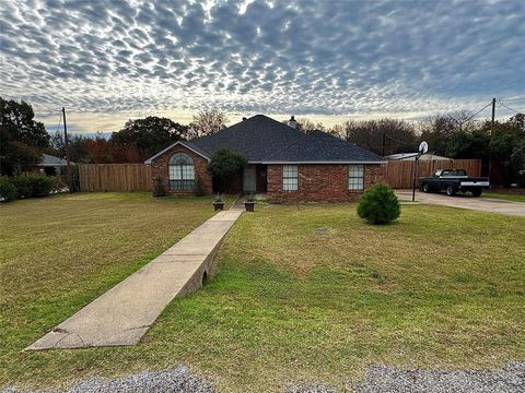 A home in Granbury