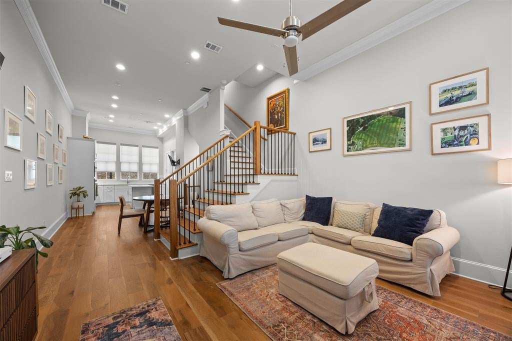 4643 Warwood Lane