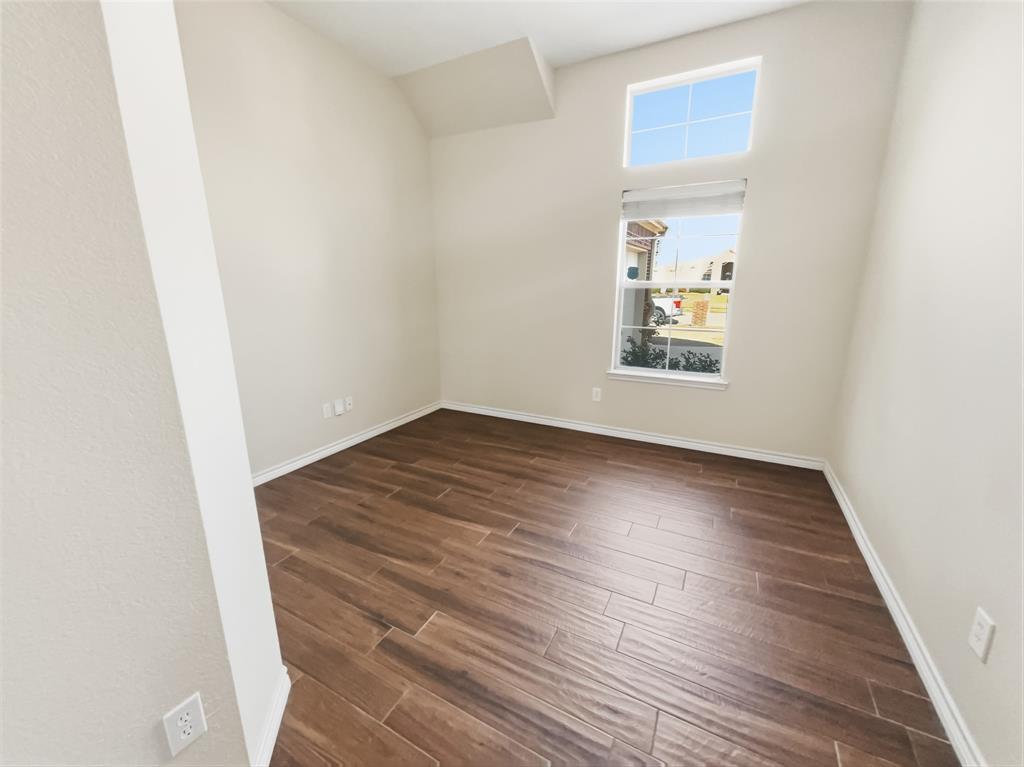 Mistletoe Hill Ph IV - Residential