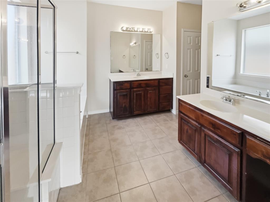 Mistletoe Hill Ph IV - Residential