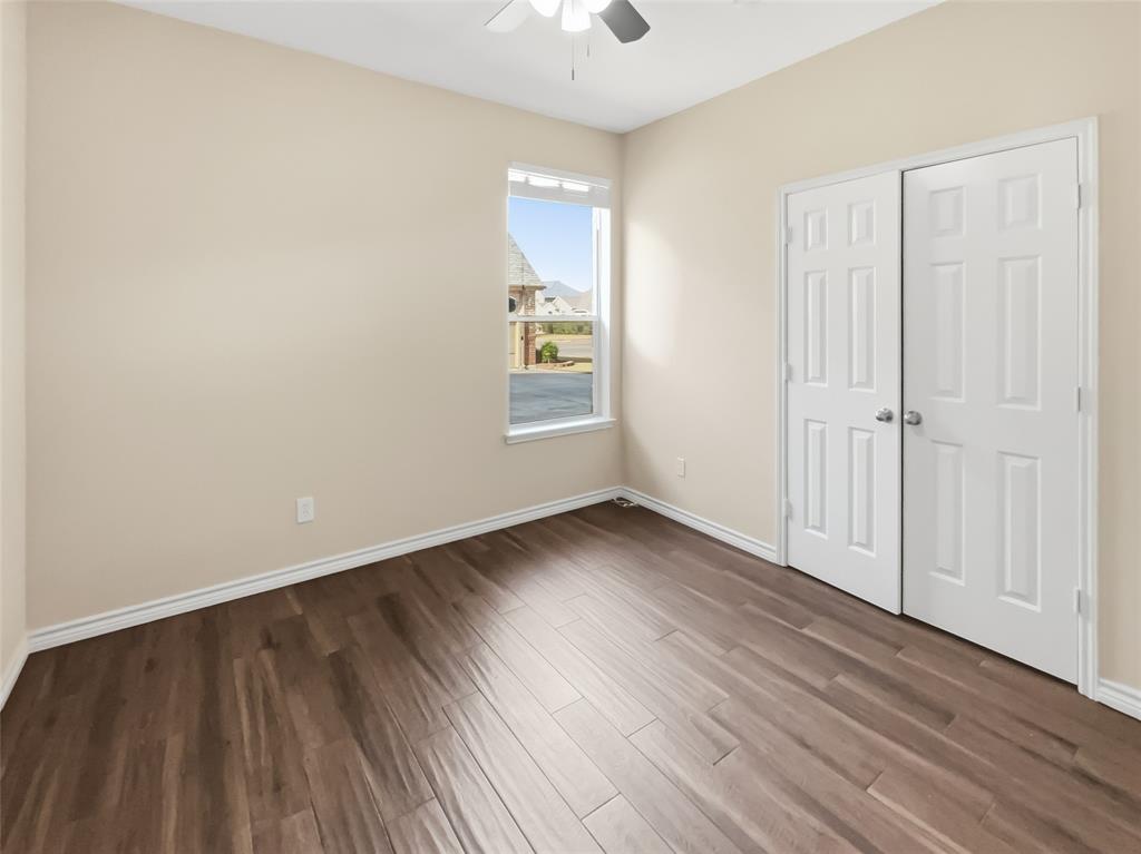 Mistletoe Hill Ph IV - Residential