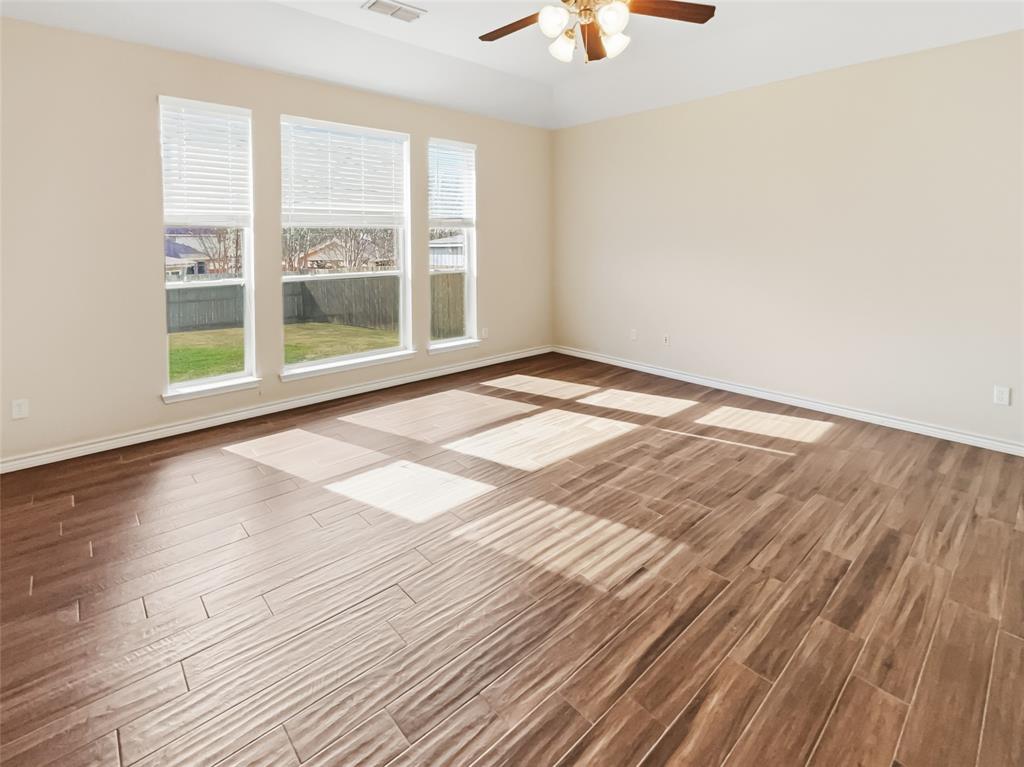 Mistletoe Hill Ph IV - Residential