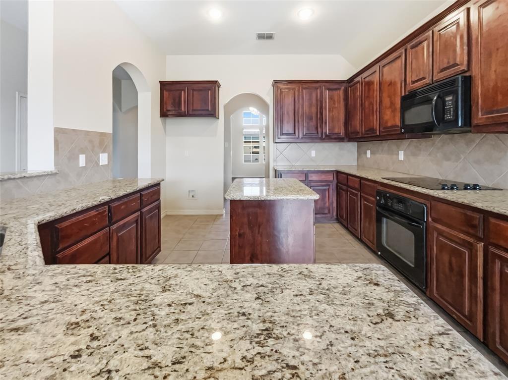 Mistletoe Hill Ph IV - Residential