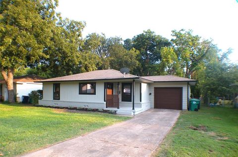 913 Cordell Street Denton TX 76201