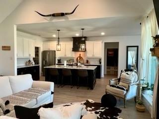 111 Bluegrass Trail