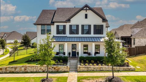 2001 Prairie Holly Lane Fort Worth TX 76008