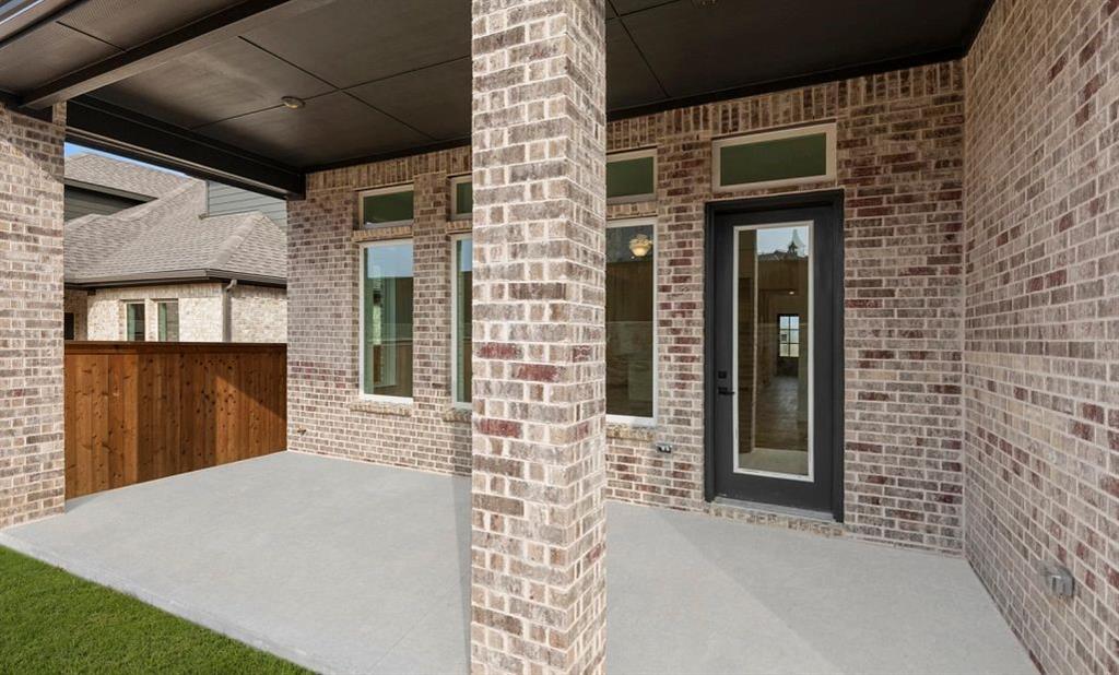 1209 Eclipse Way