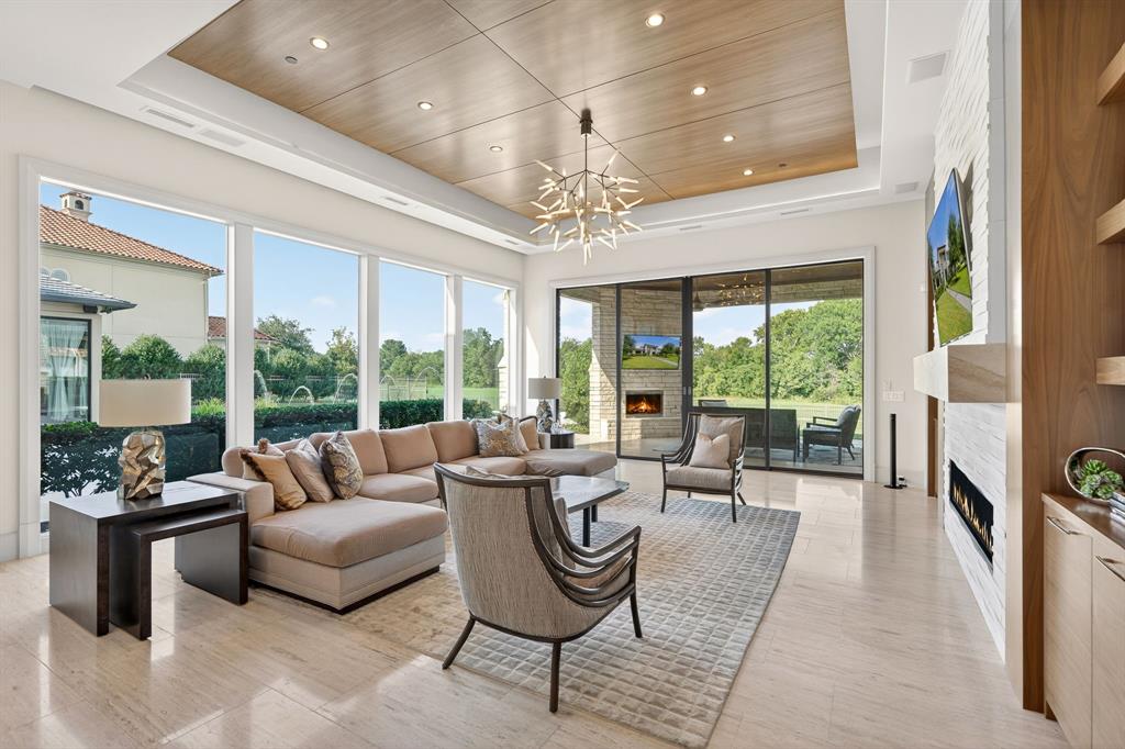 Estates of Twin Creeks - Residential