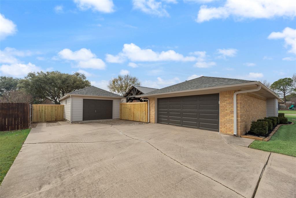 602 Greensprings Street