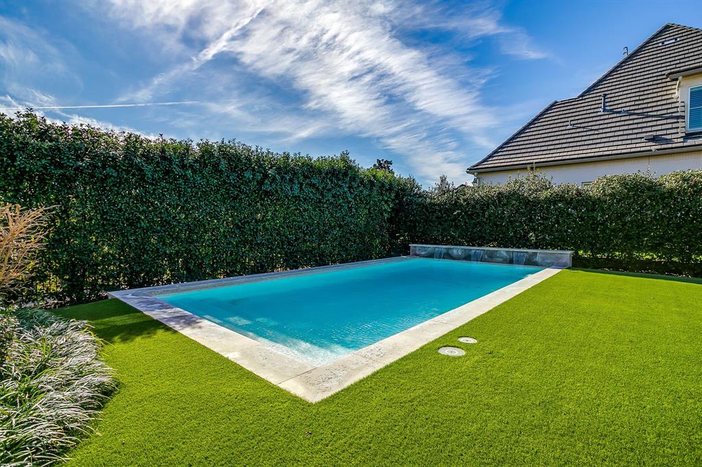 Montserrat - Residential