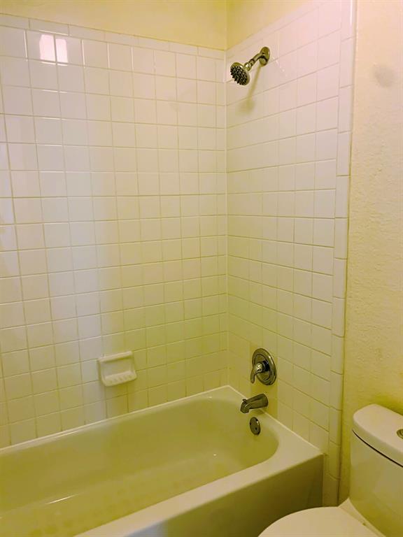 Custer Hill Estates Ph A - Residential Lease