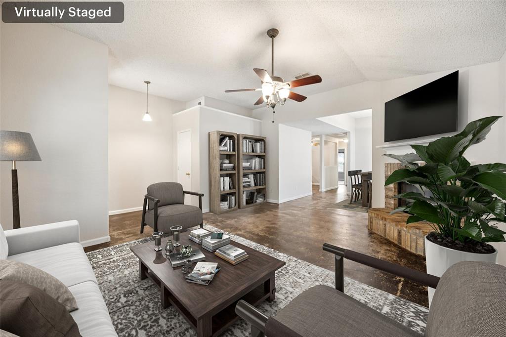 10405 Pleasant Mound Drive