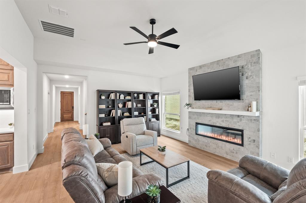 TRAILS AT COTTONWOOD CREEK PH 1 - Residential