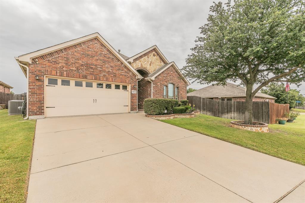 6810 Muirfield Drive