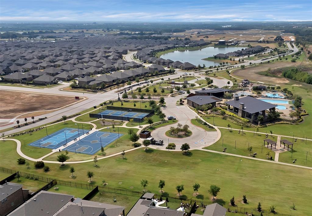 SILVERADO PHASE 7 - Residential