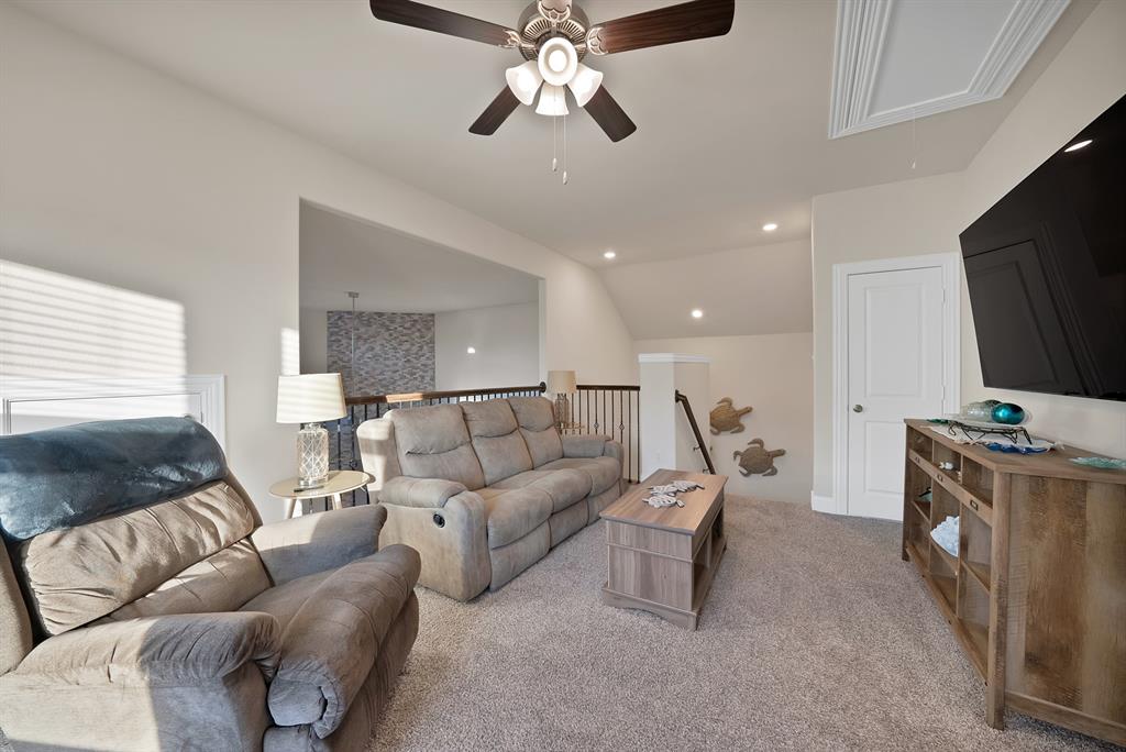 SILVERADO PHASE 7 - Residential